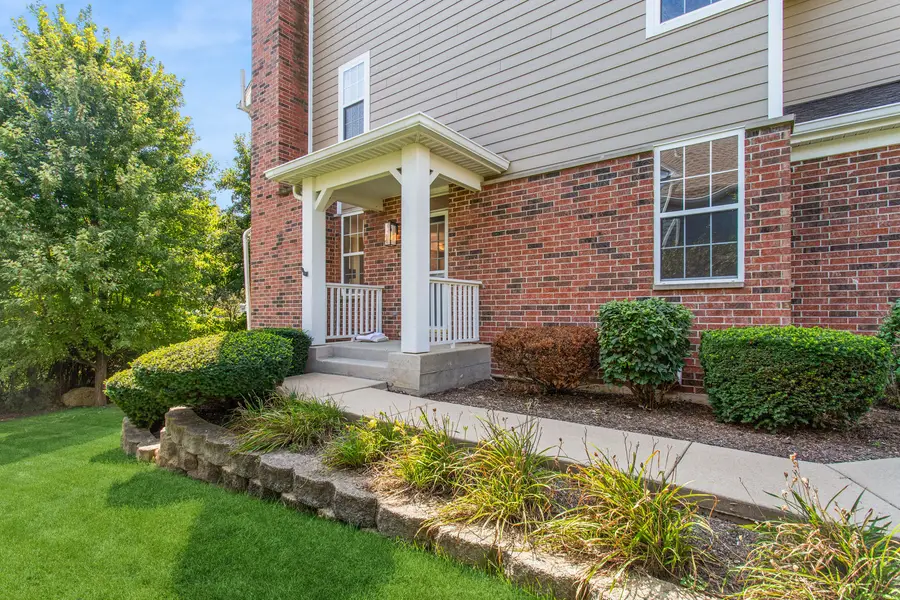 135 Tanglewood Drive, Glen Ellyn, IL 60137 - #3