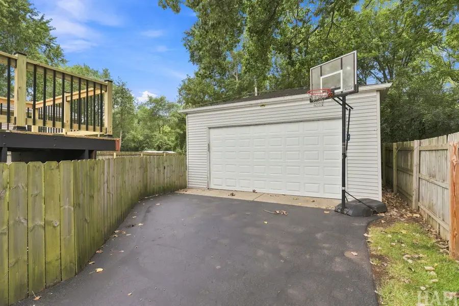 38270 N North Shore Avenue, Beach Park, IL 60087 - #3