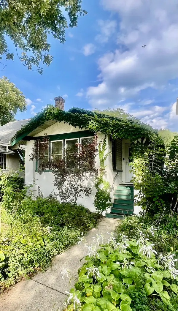 4553 N Lawndale Avenue, Chicago, IL 60625