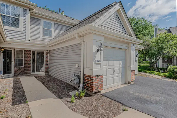 1069 Talbots Lane, Elk Grove Village, IL 60007