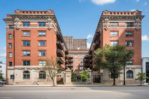 1439 S Michigan Avenue #402, Chicago, IL 60605