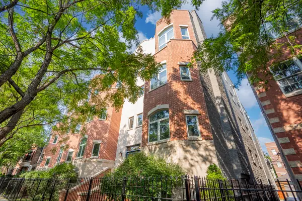 2625 N Ashland Avenue #1A, Chicago, IL 60614
