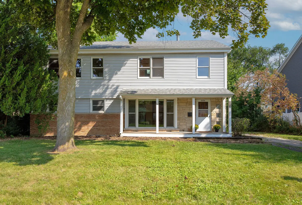 2220 Scott Road, Northbrook, IL 60062 - #1