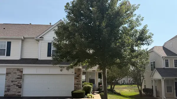105 Grandview Court, Volo, IL 60020