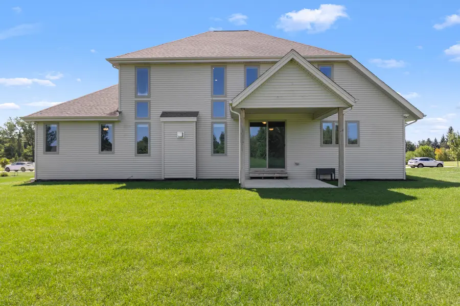 296 Club House Drive, Cherry Valley, IL 61016 - #3
