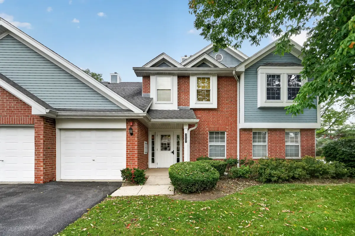 1402 W Hawkes Street #3, Arlington Heights, IL 60004 - #1