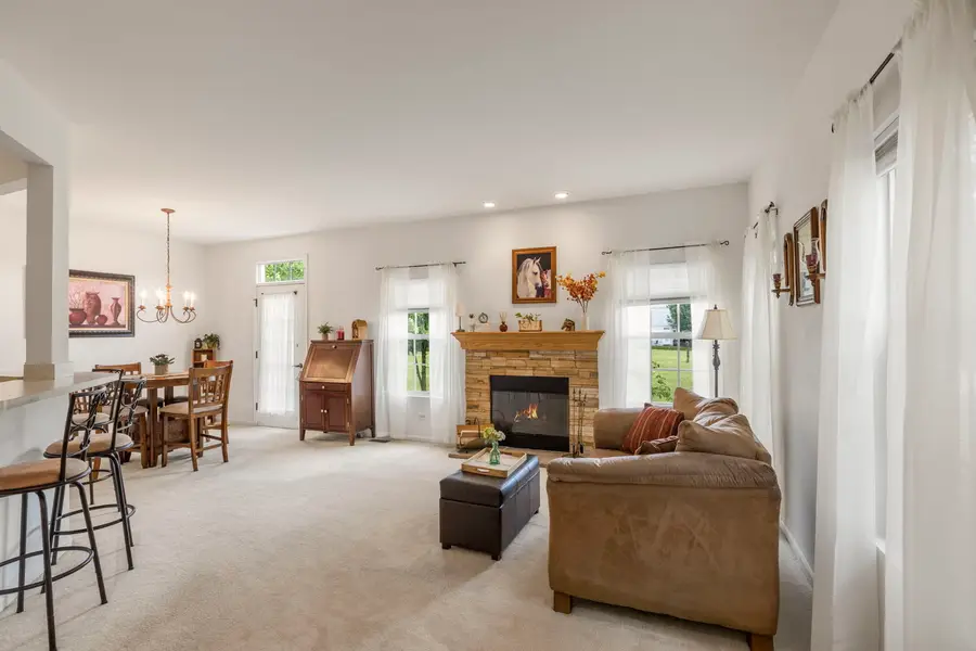 2702 Kendall Crossing, McHenry, IL 60051 - #2