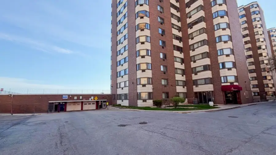 7337 S South Shore Drive #229, Chicago, IL 60649 - #2