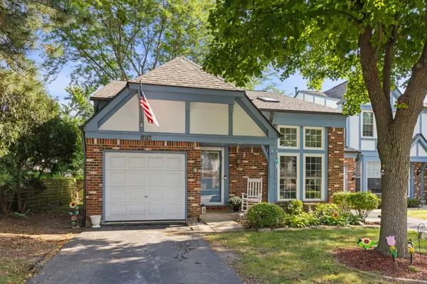 14743 Lakeview Drive, Orland Park, IL 60462
