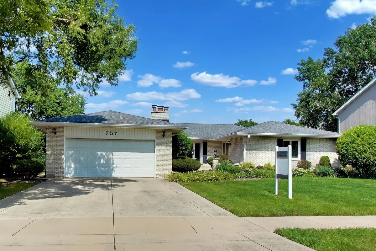 757 Oakwood Drive, Westmont, IL 60559 - #1