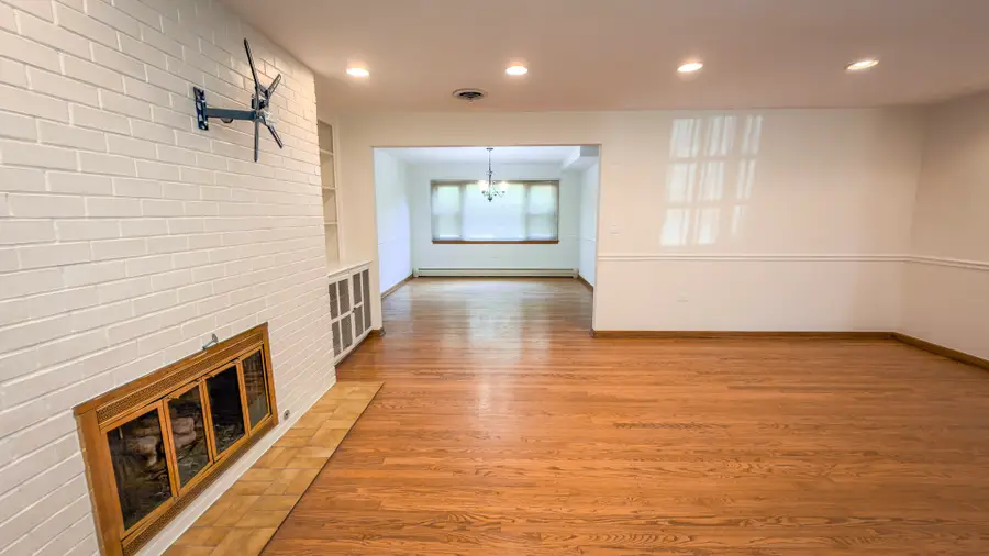 18535 Western Avenue, Homewood, IL 60430 - #3