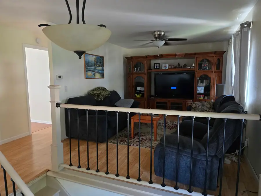 2017 E Lefevre Road, Sterling, IL 61081 - #2