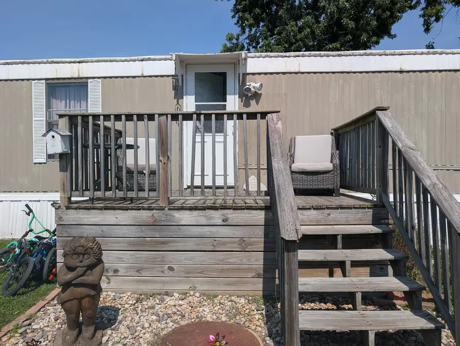 901 Bell Aire Street #38, Marseilles, IL 61341 - #2