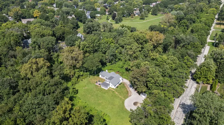 8S040 Olesen Drive, Naperville, IL 60540 - #2