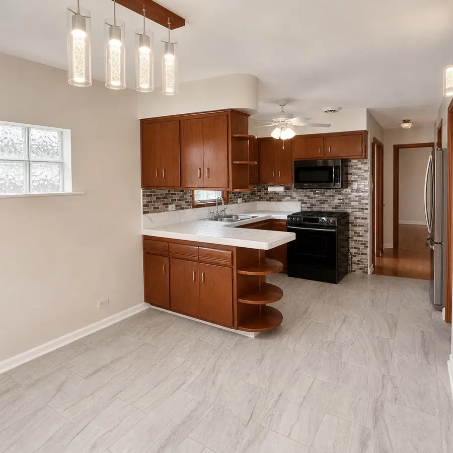 7809 S Christiana Avenue, Chicago, IL 60652 - #3