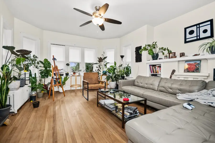 7605 S Calumet Avenue, Chicago, IL 60619 - #2