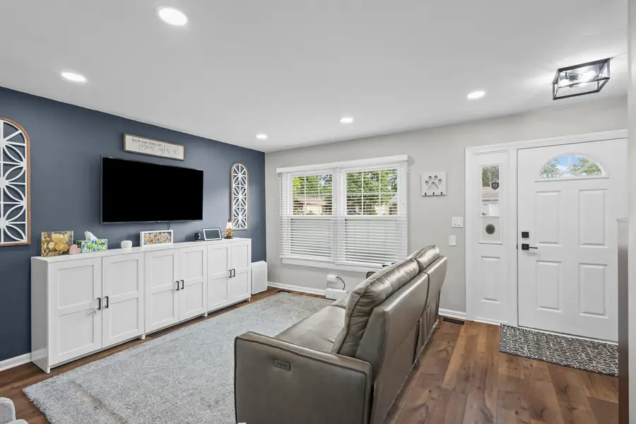 525 Ginger Trail, Lake Zurich, IL 60047 - #2