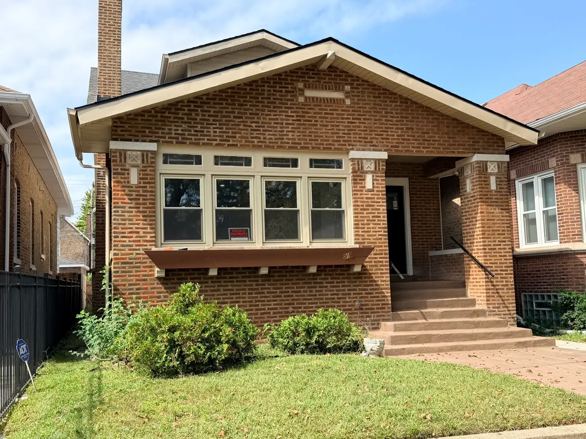 8118 S Saint Lawrence Avenue, Chicago, IL 60619 - #1