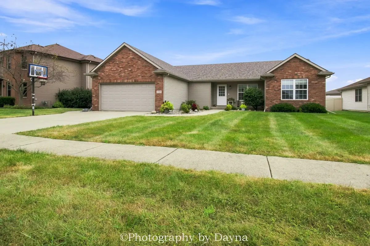 1725 Hunters Run Drive, Bourbonnais, IL 60914 - #1