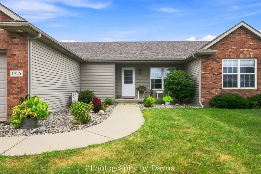 1725 Hunters Run Drive, Bourbonnais, IL 60914 - #2