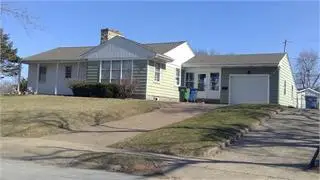 1403 Grandview Drive, Clinton, IA 52732 - #1