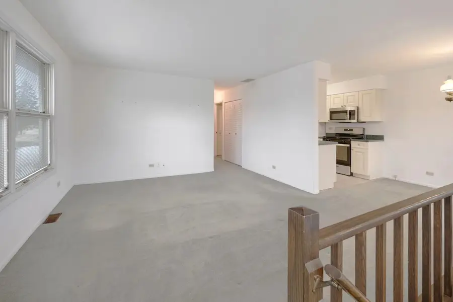 784 Leicester Road #784, Elk Grove Village, IL 60007 - #3