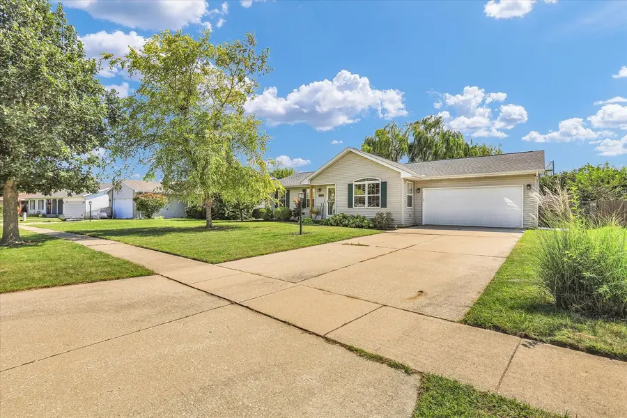 3303 Old Warson Road, Champaign, IL 61822 - #2