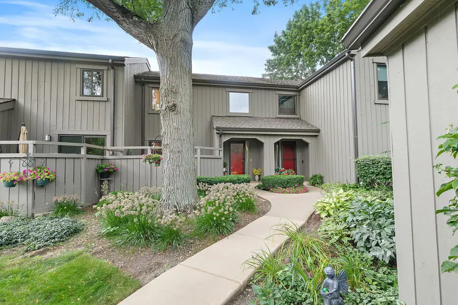 404 Shoreline Road #298, Lake Barrington, IL 60010 - #2