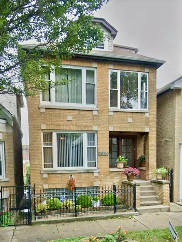3039 S Lowe Avenue, Chicago, IL 60616