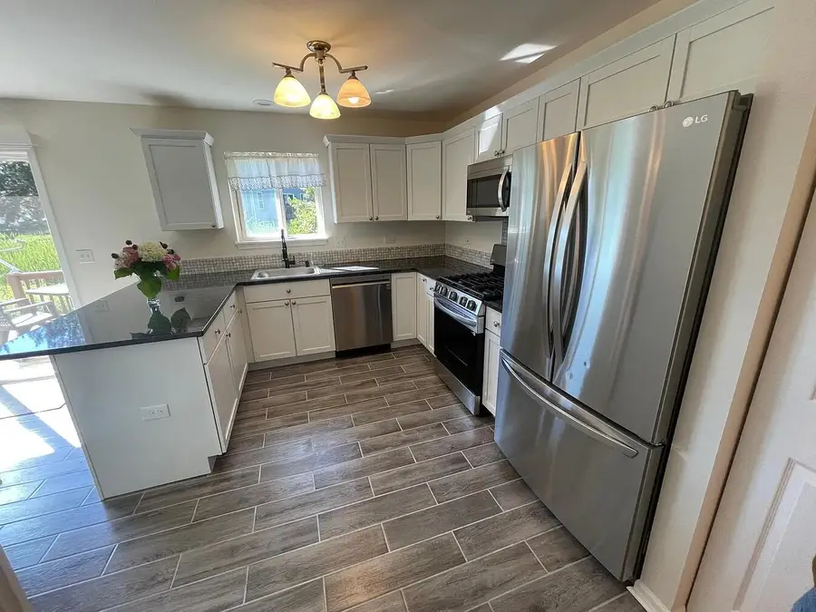 6865 Hampton Circle, Gurnee, IL 60031 - #2