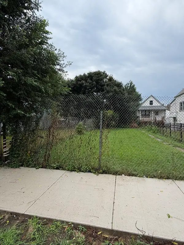7608 S Langley Avenue, Chicago, IL 60619