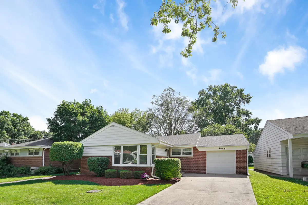 1419 W Saint James Place, Arlington Heights, IL 60005 - #1