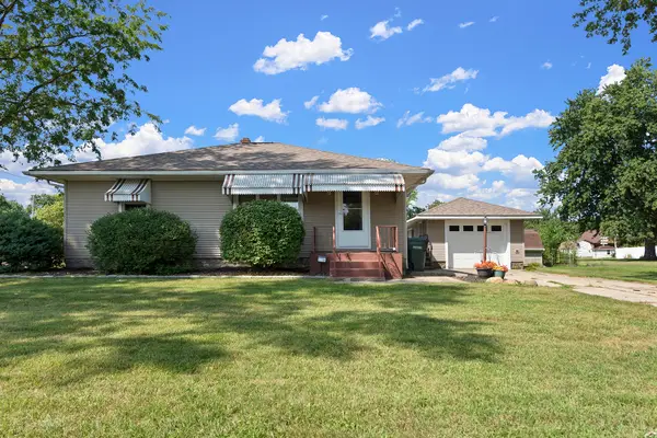 110 N Lincoln Street, Coal City, IL 60416