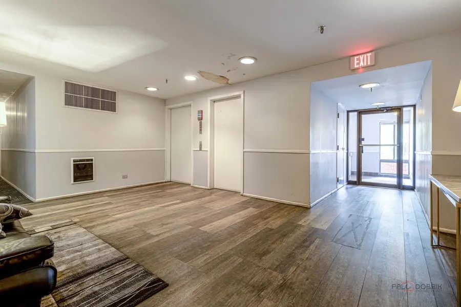 3801 Appian Way #205, Glenview, IL 60025 - #2