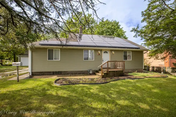 1321 Oakwood Avenue, DeKalb, IL 60115