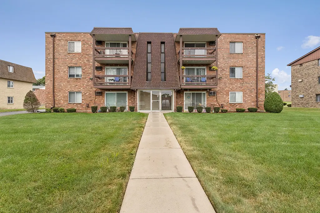5728 128th Street #1B, Crestwood, IL 60418 - #1