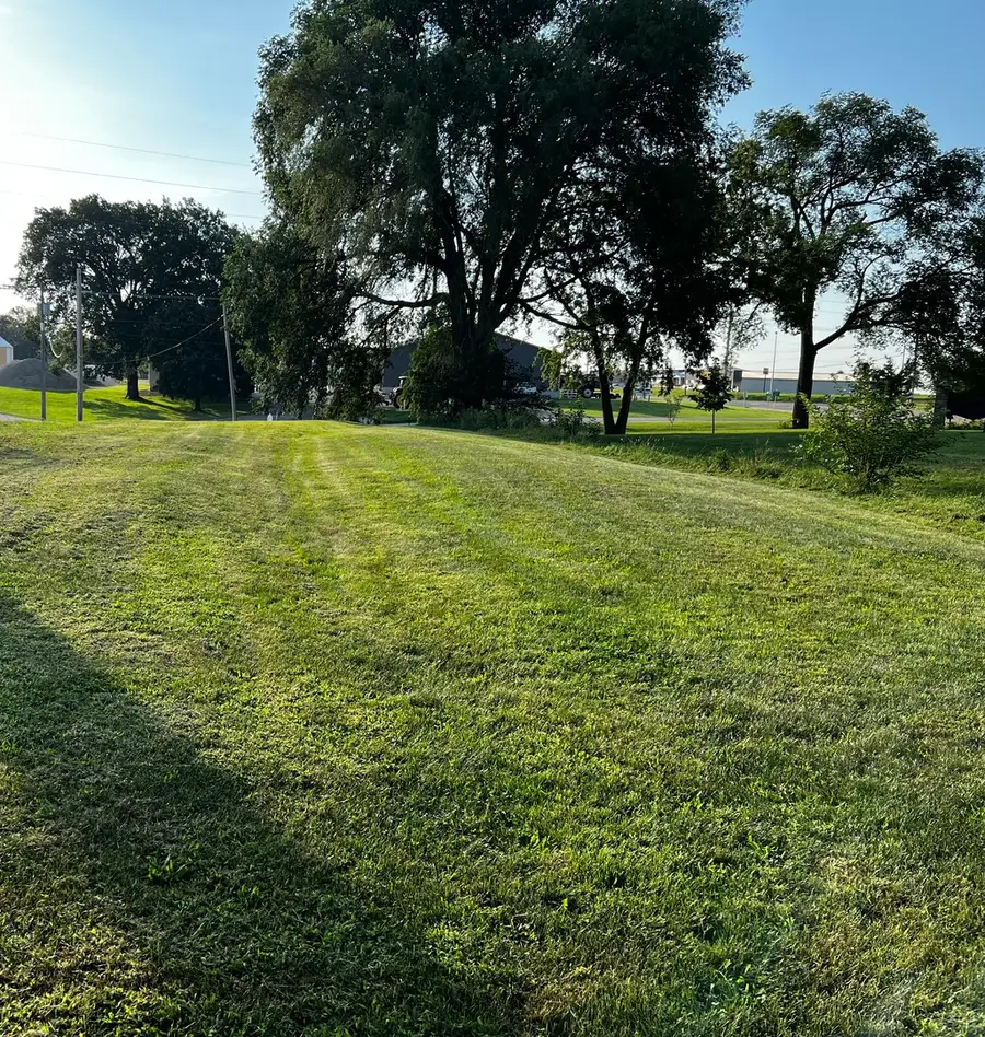 000 East Road, Cambridge, IL 61238 - #3