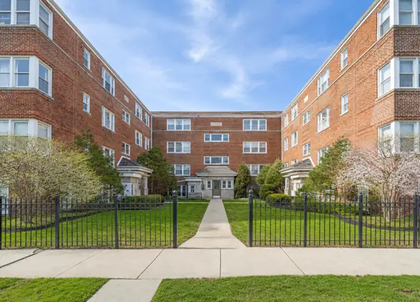 2914 W Berwyn Street #2, Chicago, IL 60625