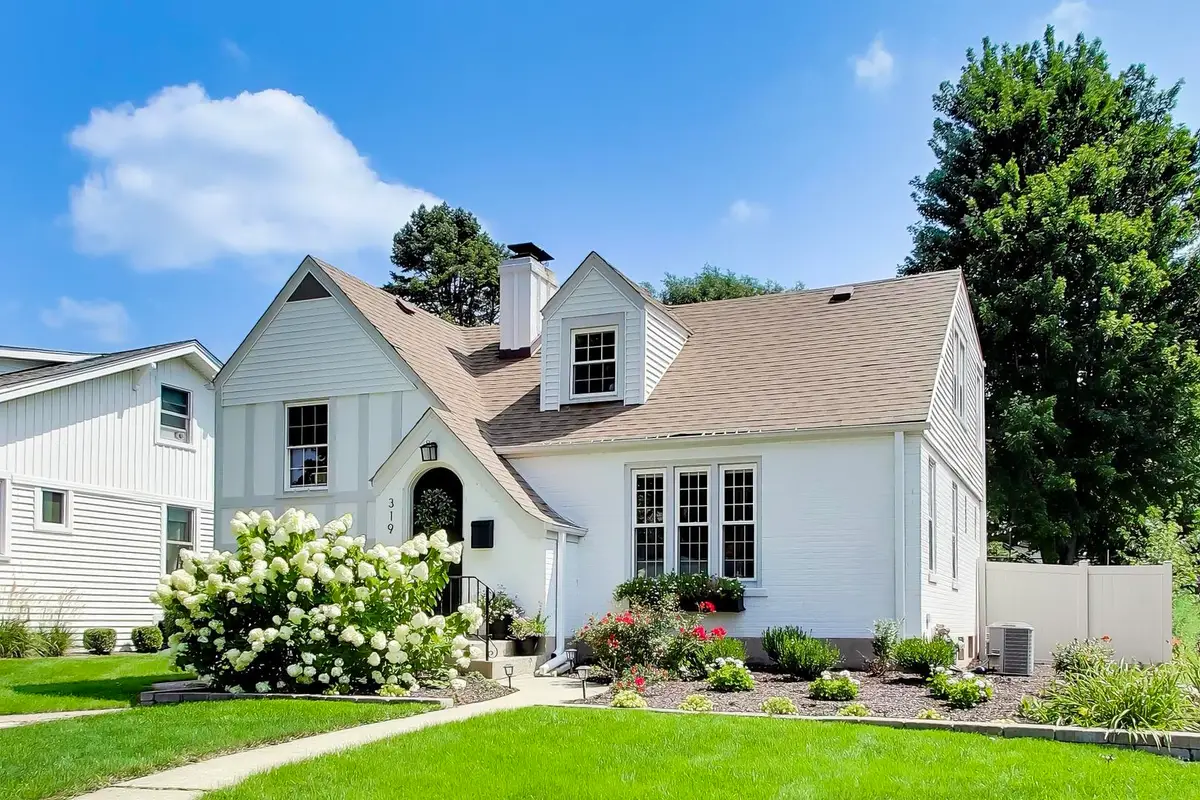 319 N Oaklawn Avenue, Elmhurst, IL 60126 - #1