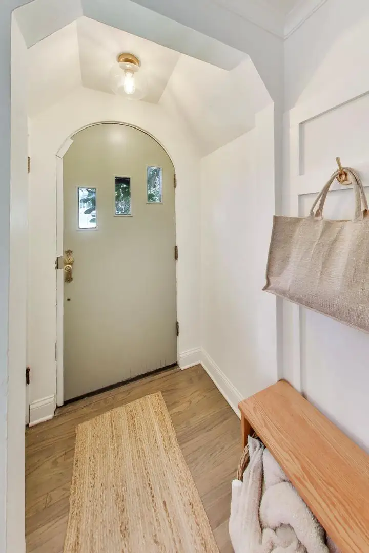 319 N Oaklawn Avenue, Elmhurst, IL 60126 - #2