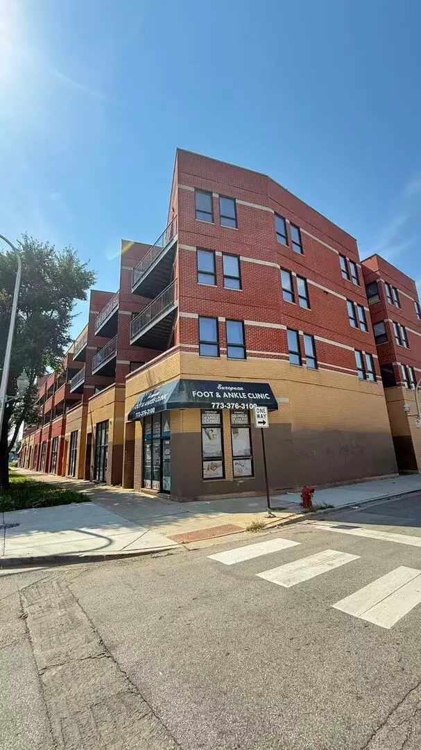 4002 S Western Avenue #3, Chicago, IL 60609 - #2