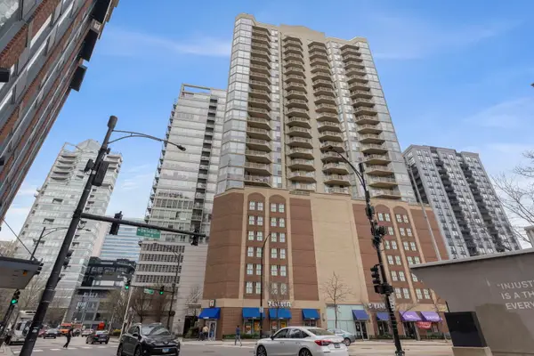 645 N Kingsbury Street #2202, Chicago, IL 60654