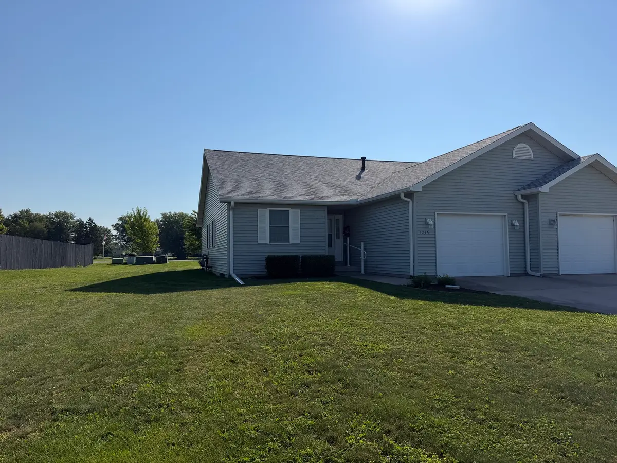 1235 George Rock Drive #1235, Farmer City, IL 61842 - #1