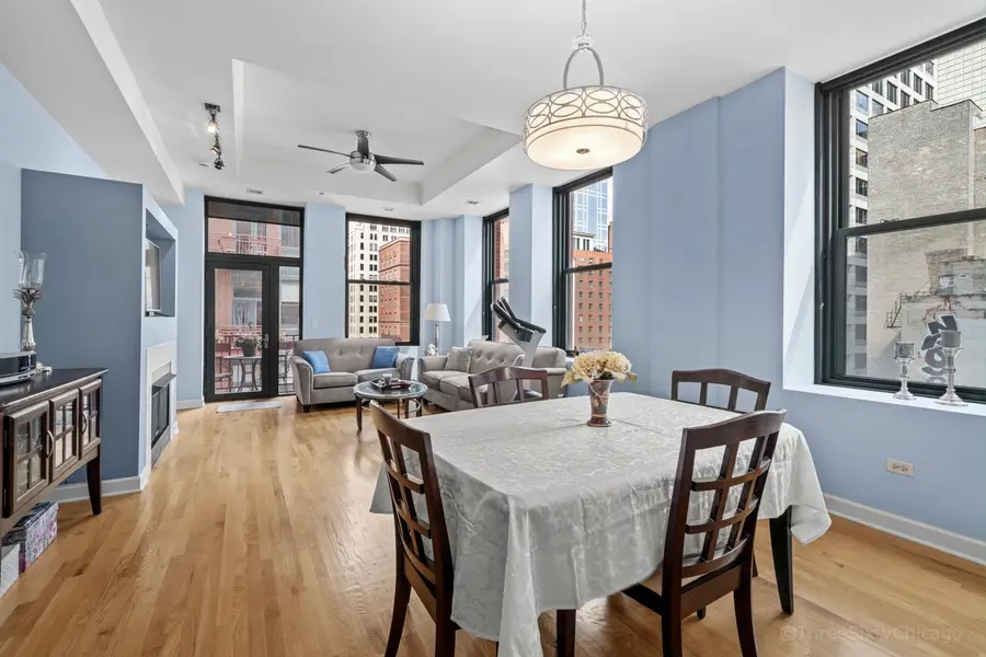 208 W Washington Street #1210, Chicago, IL 60606 - #2