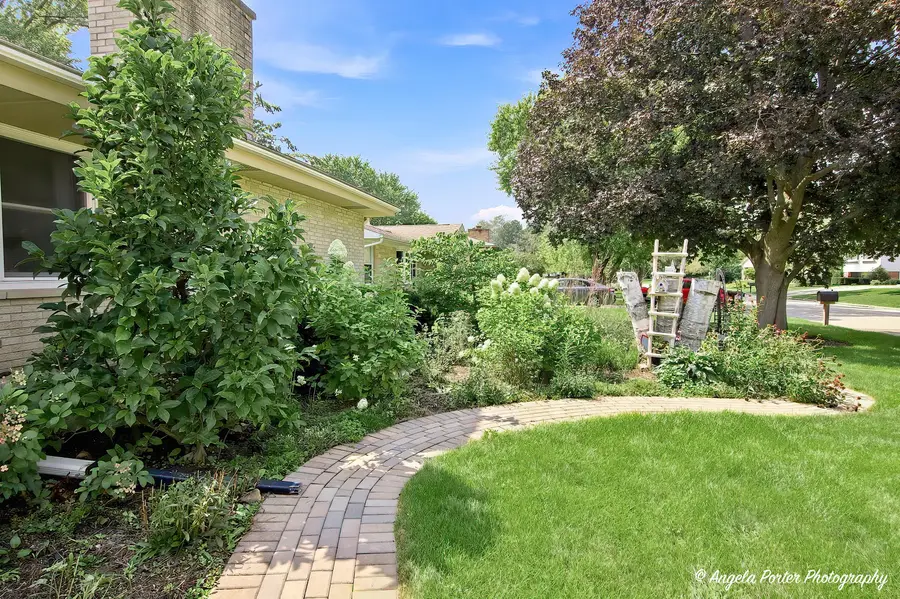 3705 W Young Street, McHenry, IL 60050 - #3