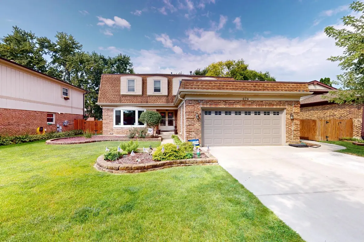 674 Sycamore Lane, Wheeling, IL 60090 - #1