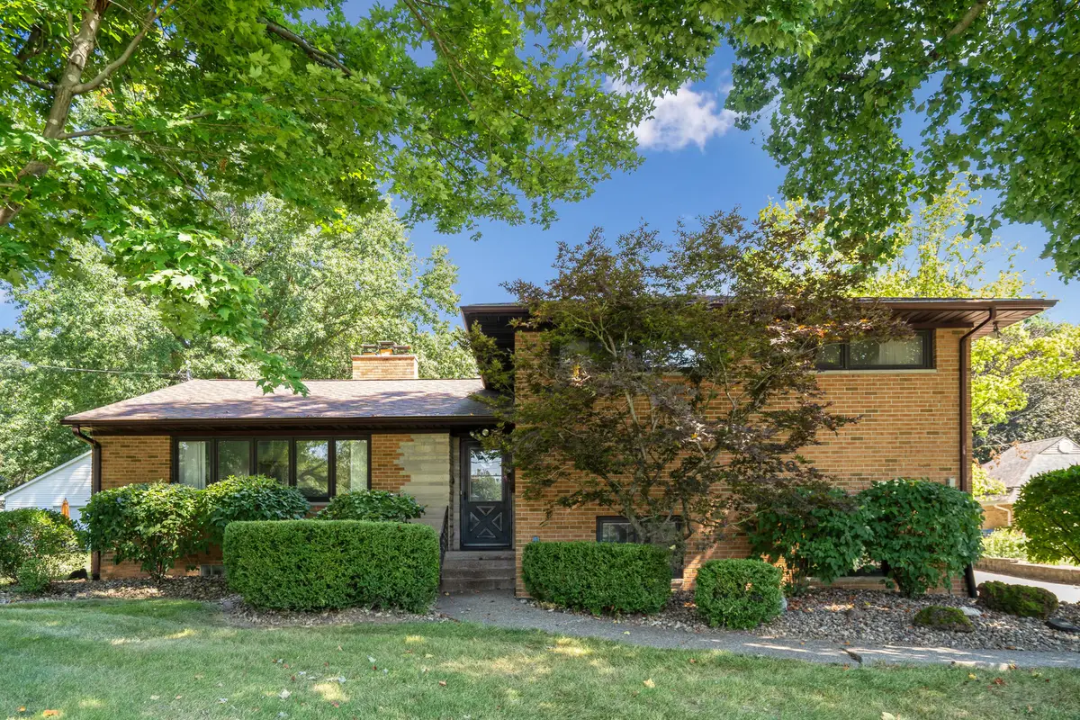 3310 Archer Drive, East Moline, IL 61244 - #1