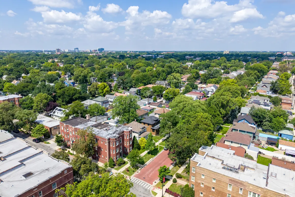 845 S Humphrey Avenue #1, Oak Park, IL 60304 - #1