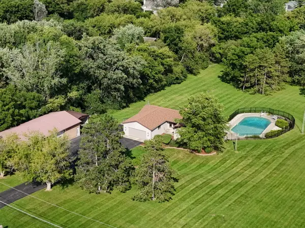 42357 N Center Street, Antioch, IL 60002