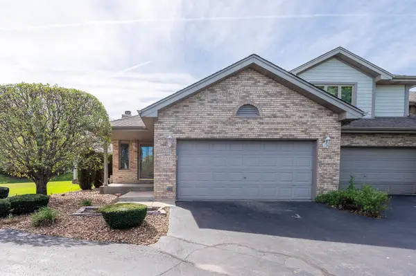 17411 Carlyle Court, Tinley Park, IL 60487